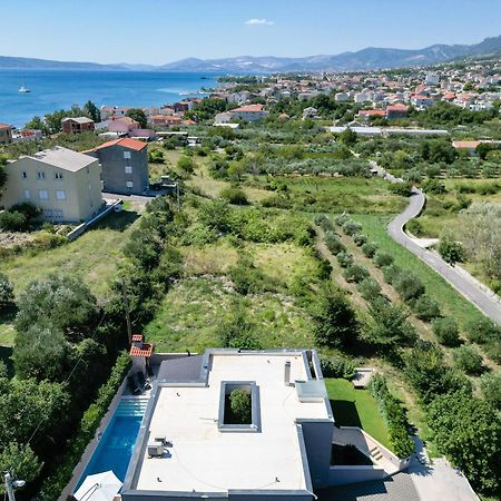 Life - New And Luxury Holiday House Kaštela Extérieur photo