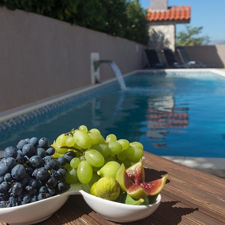 Life - New And Luxury Holiday House Kaštela Extérieur photo