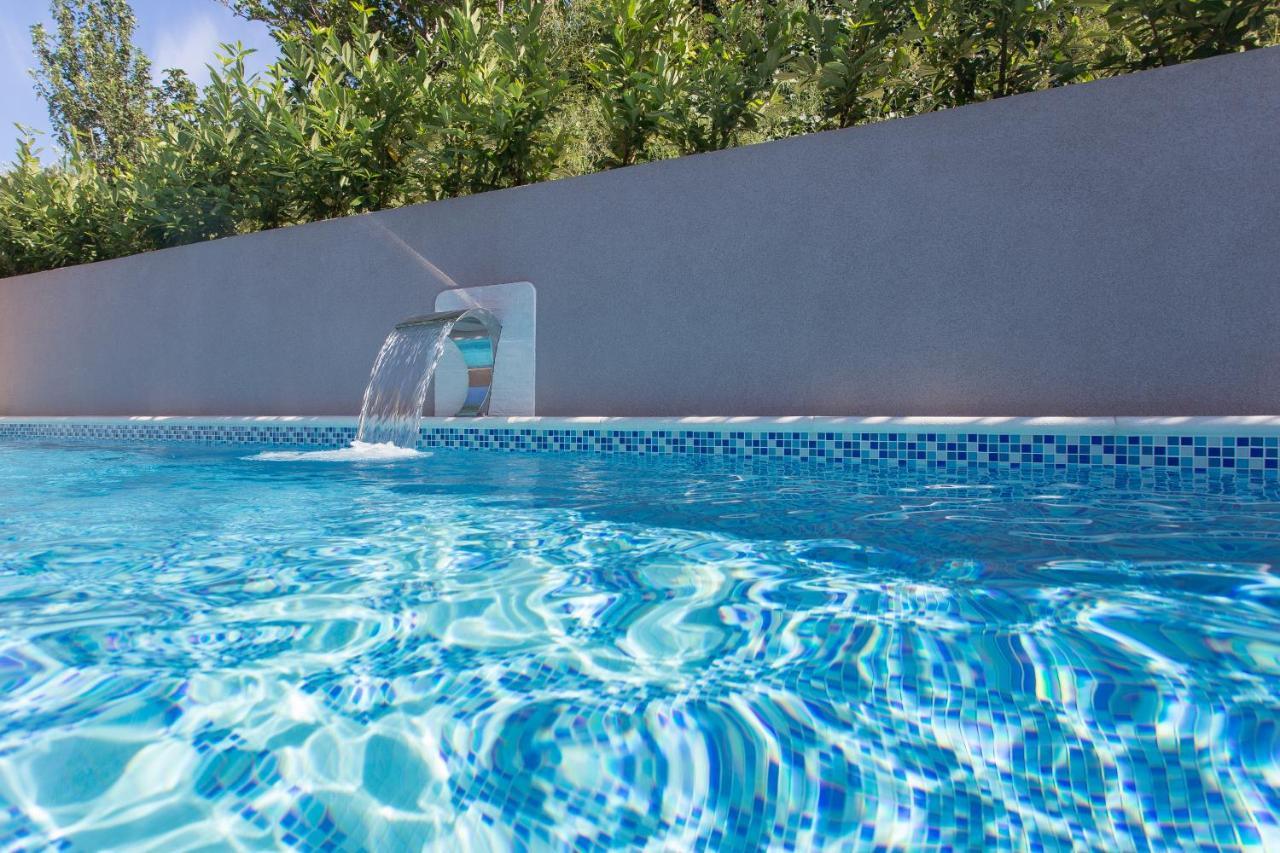 Life - New And Luxury Holiday House Kaštela Extérieur photo