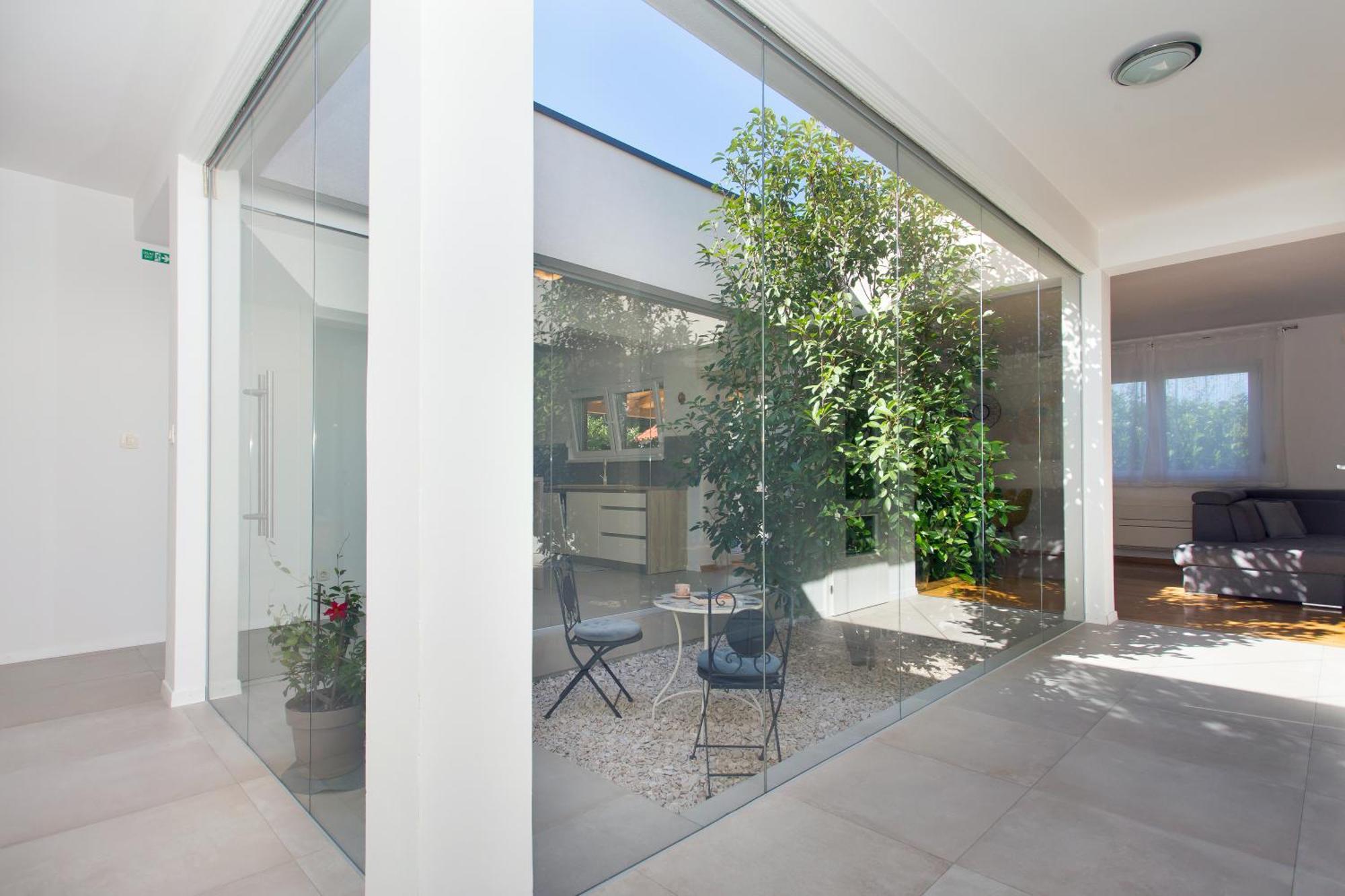 Life - New And Luxury Holiday House Kaštela Extérieur photo