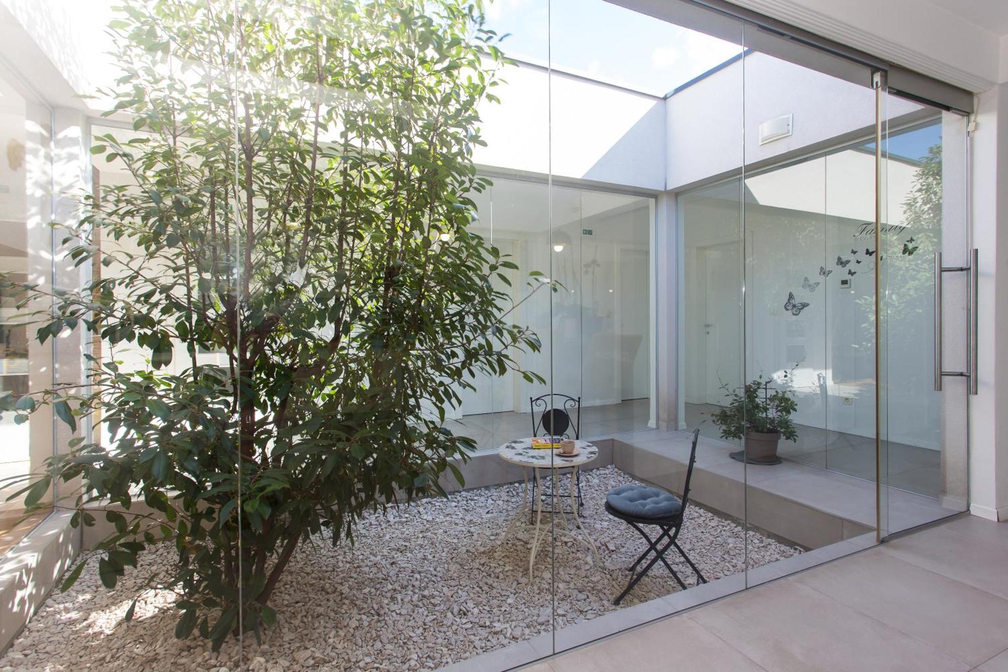 Life - New And Luxury Holiday House Kaštela Extérieur photo